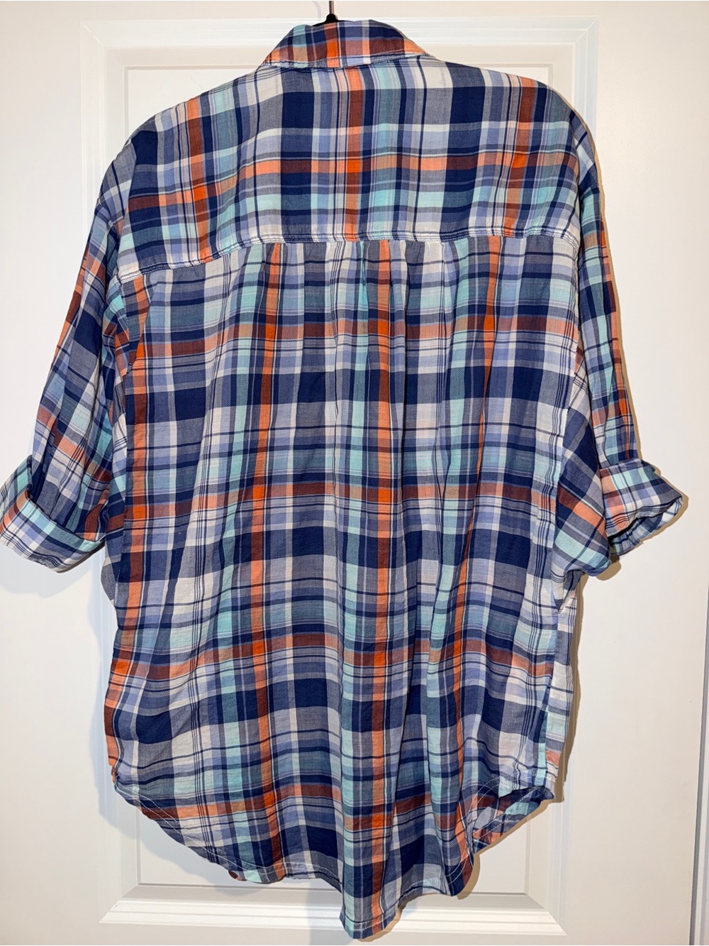 Pilcro Long-Sleeve Oversized Buttondown Shirt - Picture 10 of 13